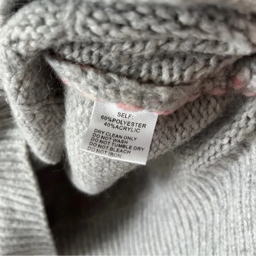 O and O Oversized Colorblock V-Neck Sweater Pink Gray Cream Womens Size Large L